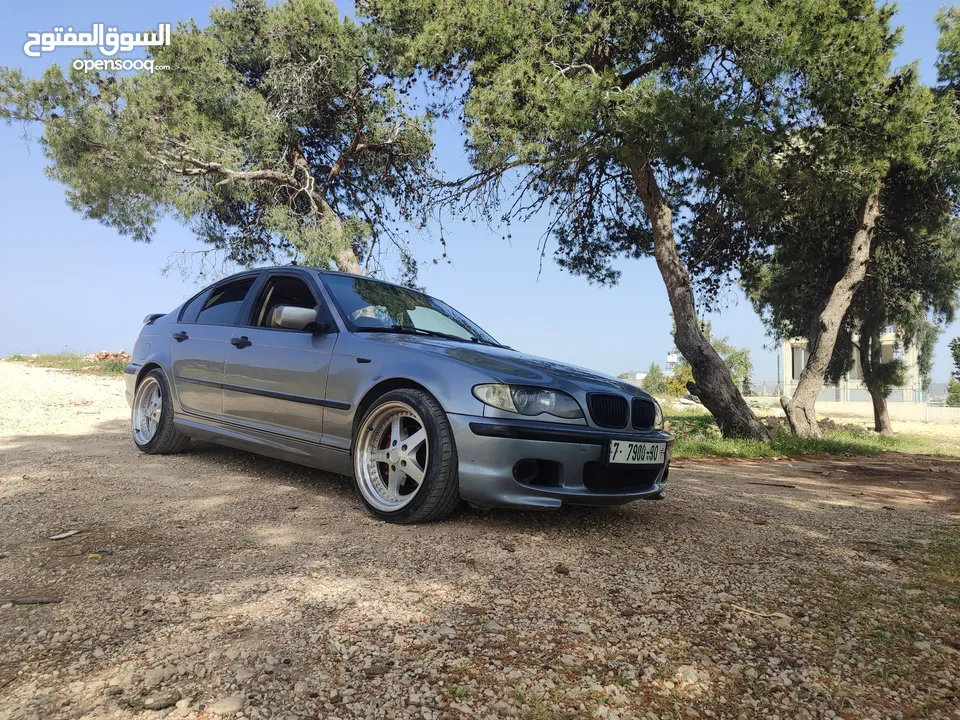 bmw 320    2004