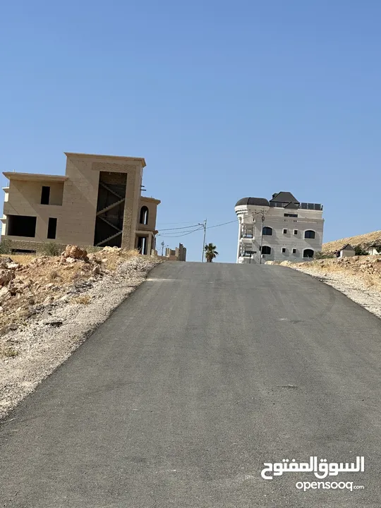 أرض مميزه ع المطل ش الاردن