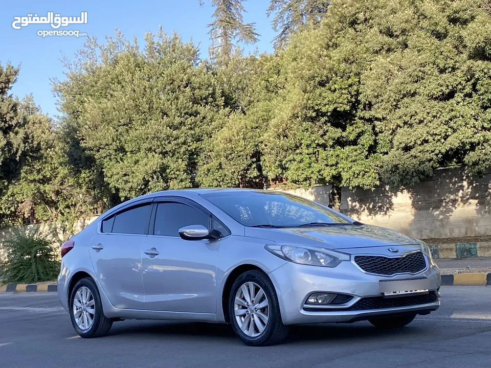 Kia k3 موديل 2013