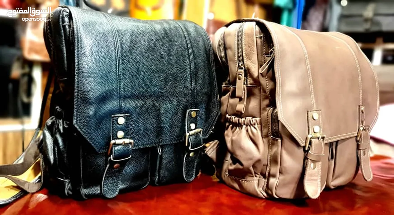 Handmade leather backpacks حقائب الظهر الجلدية المصنوعة يدويا