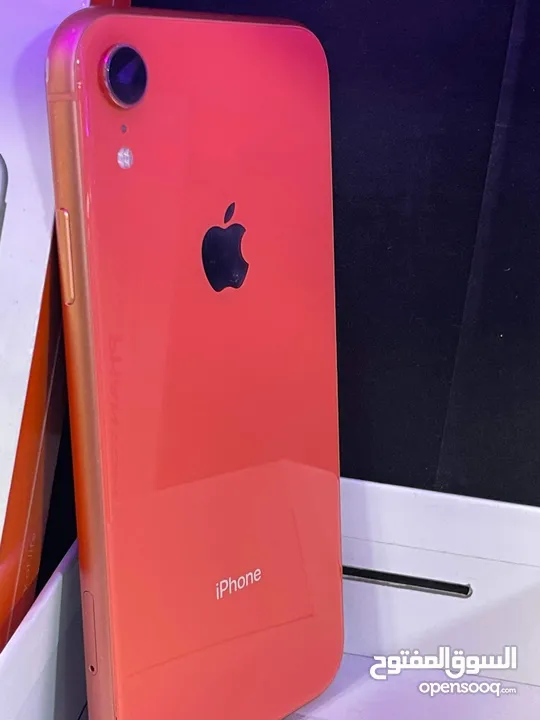 iPhone XR للبدل على بلايستيشن