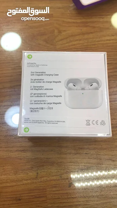 سماعه Apple  AirPod 3   بحاله الوكاله اصليه طبعا    ابحث على السري نمبر