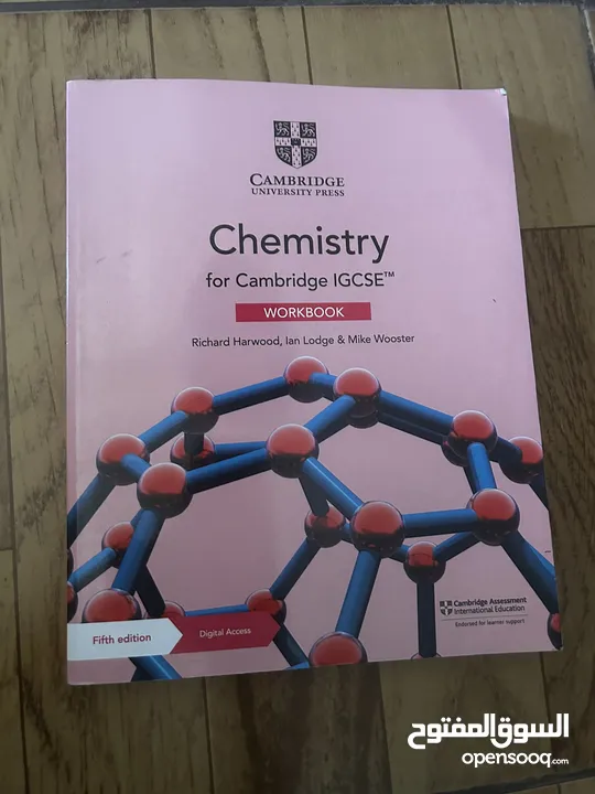 كتاب chemistry كيمياء workbook نظام بريطاني  شبه جديد
