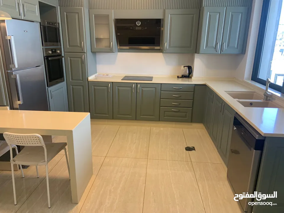 شقة مفروشة للإيجار  ( Property 40828 )-174934141