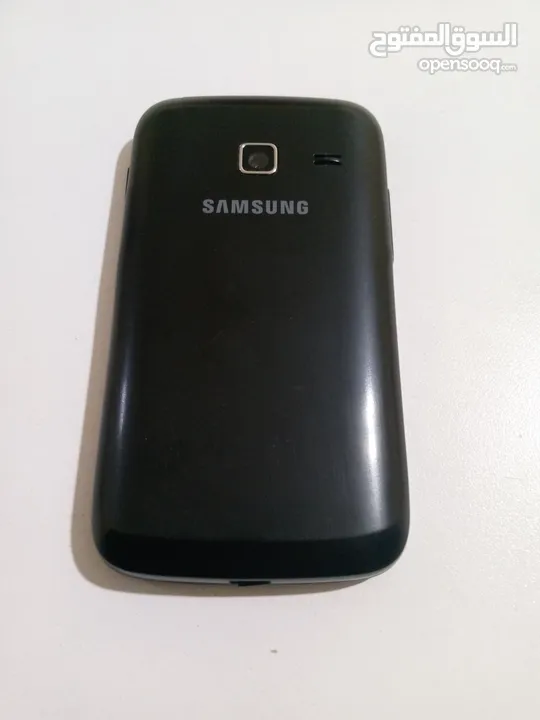 معه باور بانك Samsung galaxy y young 2013  اقرأ الوصف قبل ما تبعث