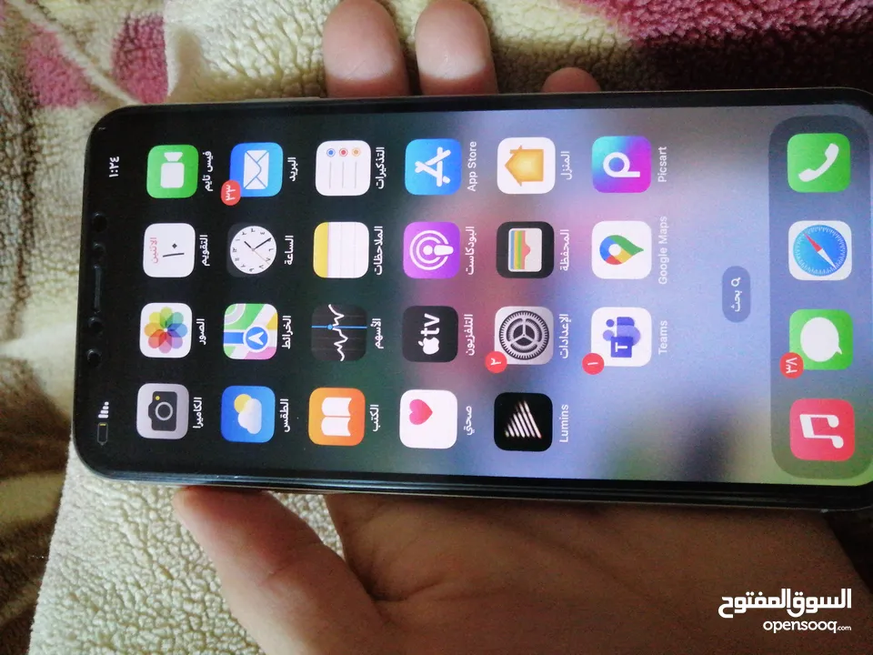 ايفون xs max أمريكي تواصل واتس