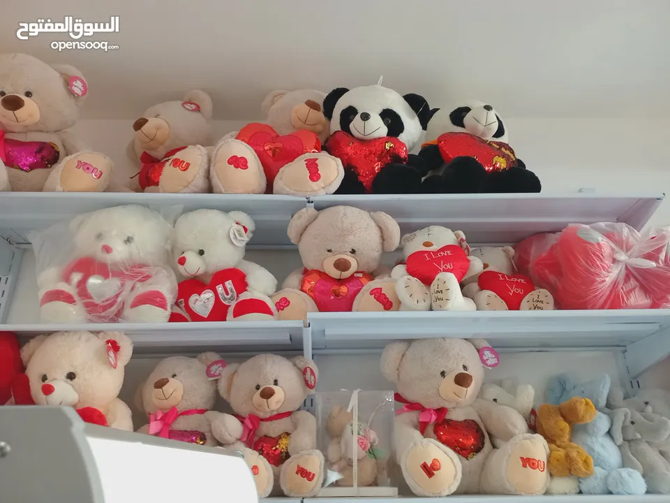 محل توزيعات وهدايا للبيع