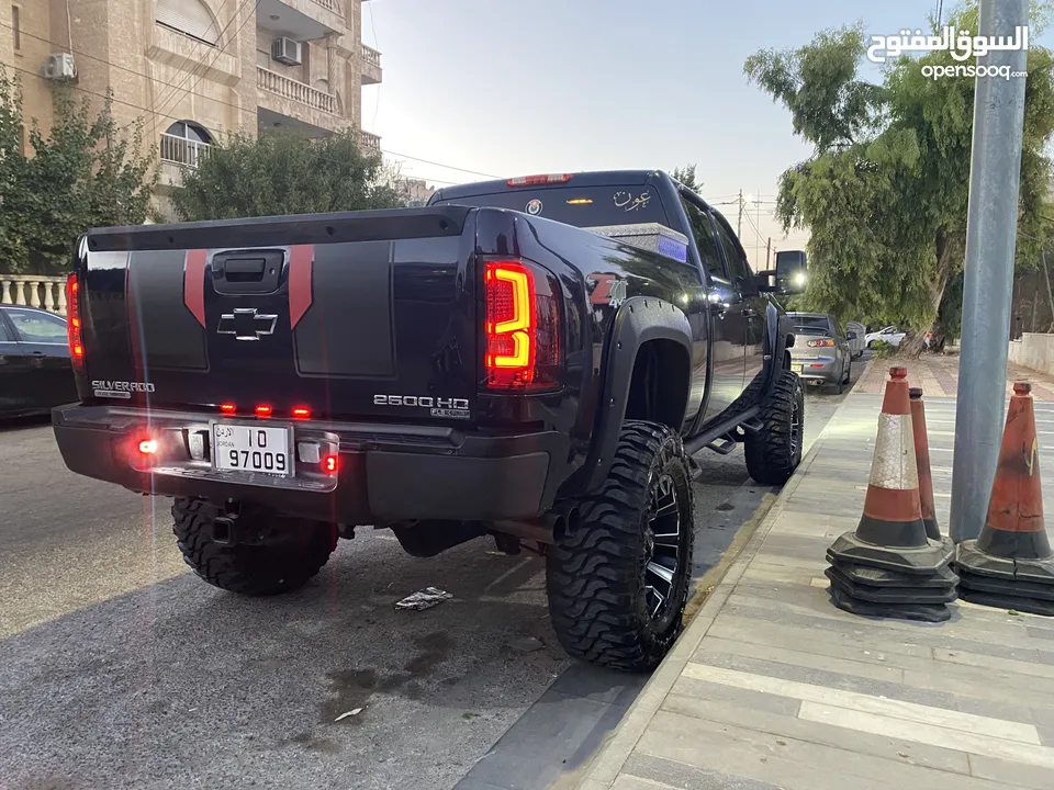 Chevrolet Silverado 2500 HD 4X4 6000 CC Clean Title