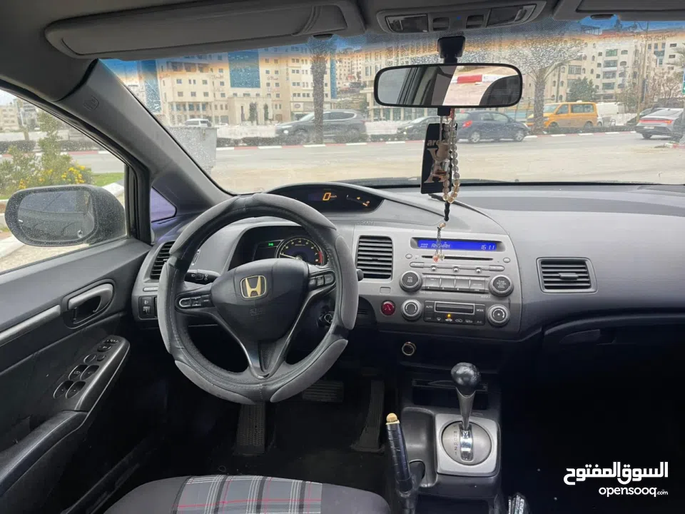 هوندا سيفك 2008 مع فتحة اوتوماتيك كاش او دفعه 15 وشيكات مع فرق سعر