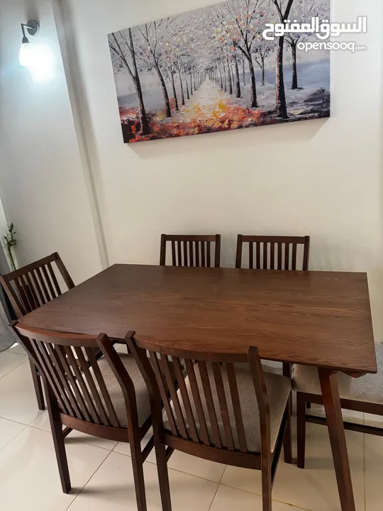 Dining table set 6 chairs جلسة طعام طاولة مع 6 كراسي