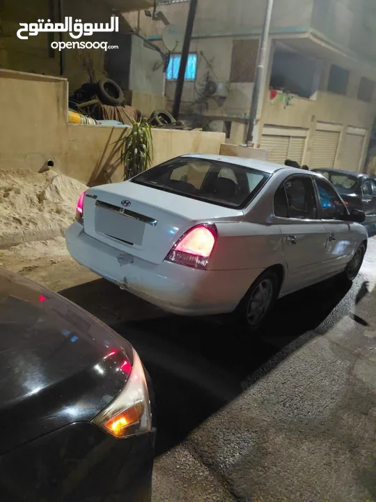 هونداي اكس دي 2000