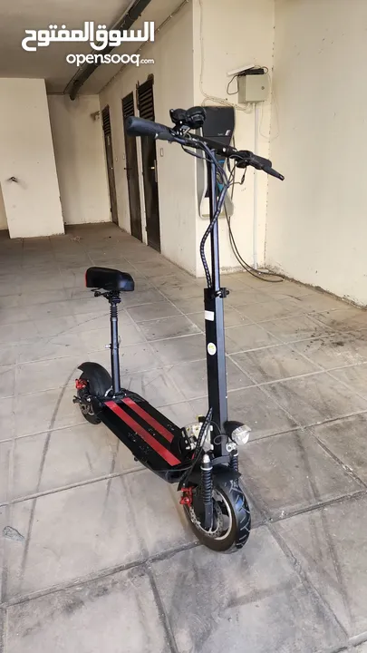 سكوتر كهربائي جبلي أمريكي