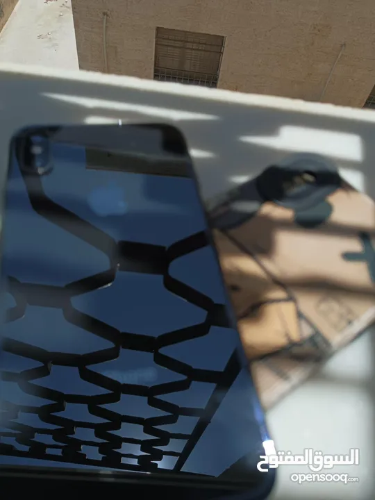 iPhone XS بحاله الوكاله
