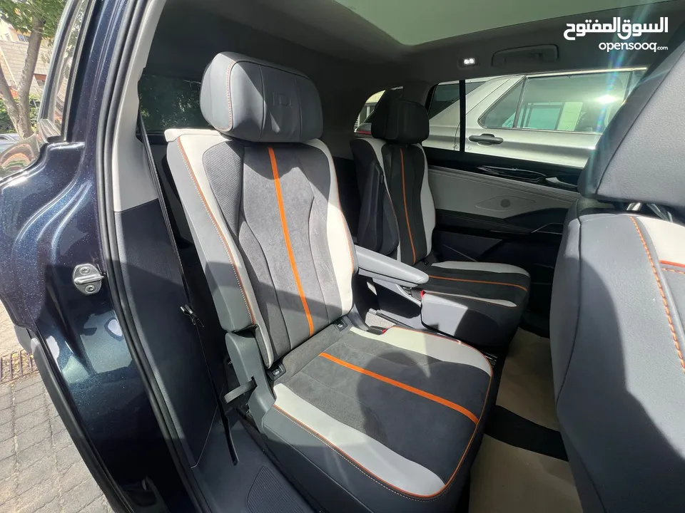 فولكس فاجن ID.6 كروز برو كهربائية بالكامل 6 مقاعد 2023 Volkswagen ID.6 Crozz PRO VIP SUV EV
