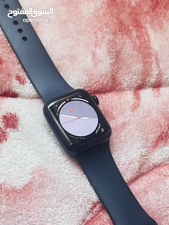 Apple Watch SE 2 ساعة آبل الاصدار الثاني اس اي