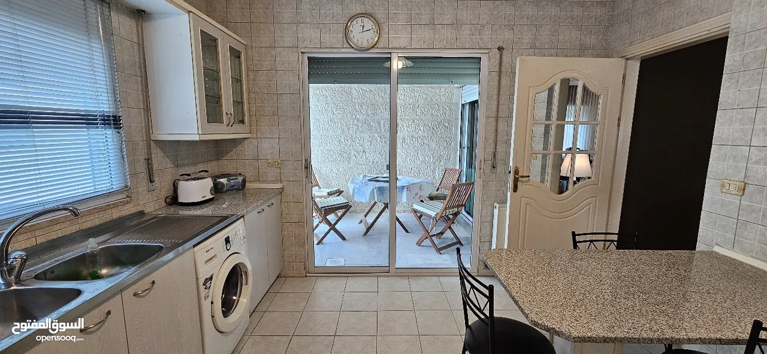 شقة للايجار في الشميساني ( Property 39718 )-175064461