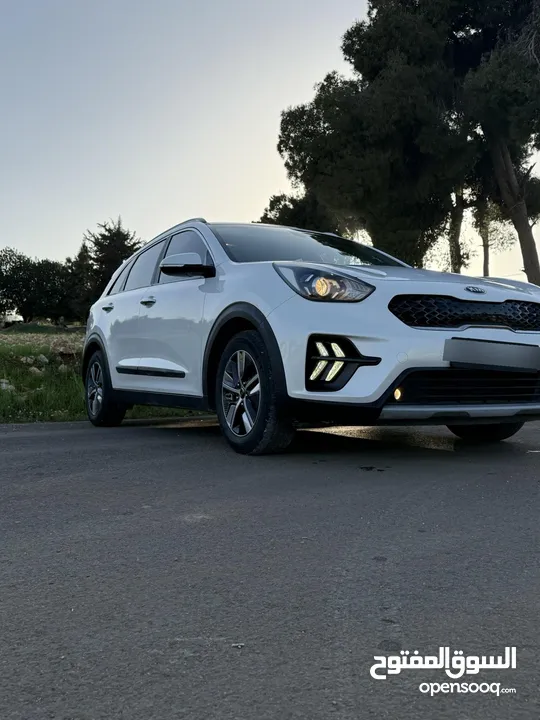 كيا نيرو 2020 Niro هايبرد وارد كوري جمرك جديد وفحص كامل بالجلاتين السيارة كاش او اقساط
