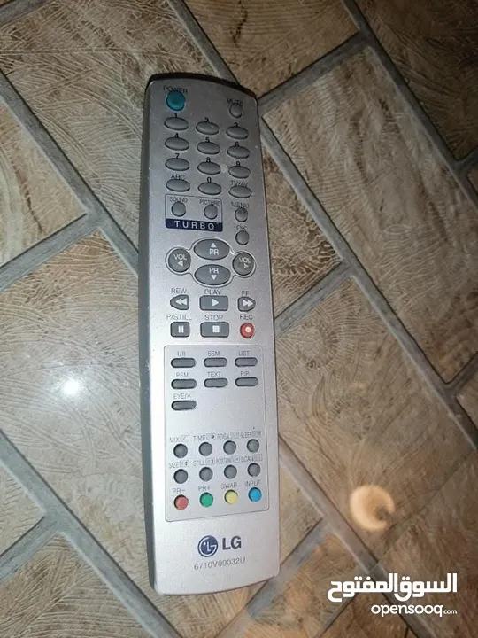 تلفزيون LG FLATRON فلات  32 بوصة اصلي ميجا تيربو الترا ساوند معزز ب 6 سماعات