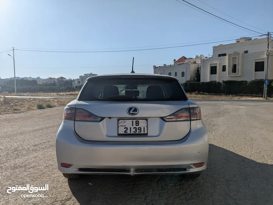 Lexus CT200 Hybrid لكزس ممشى 120,000 ميل للبيع كاش