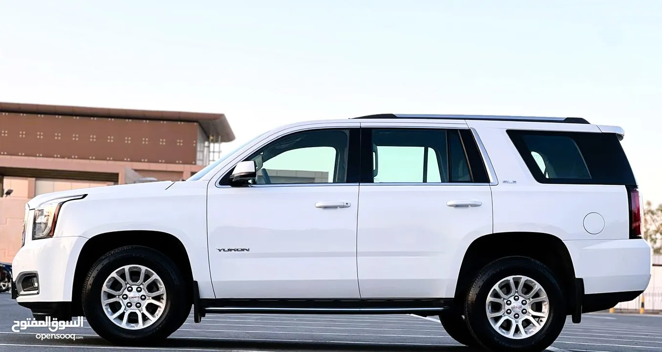 GMC YUKON SLE 2017 FAMILY USED FOR SALE