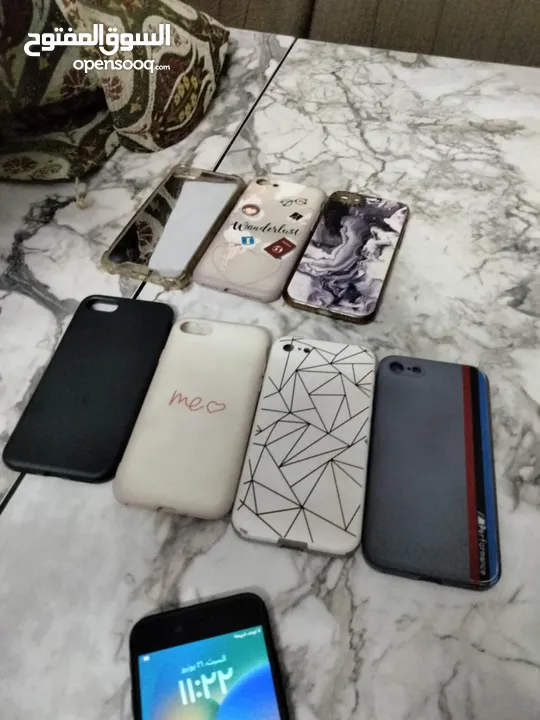 وصل وصل وصل  ايفون 8 عادي 64 جيجا بطارية 71 الجهاز مرتب كل قطعو اصلية