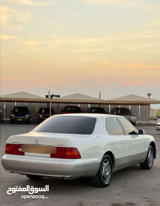 لكزس LS400