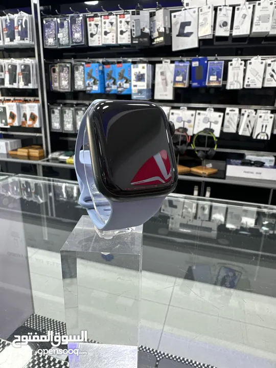 Used apple watch series 7  41mm ساعة ابل واتش الجيل السابع مستعملة بحالة جيدة مغيرلها بطارية