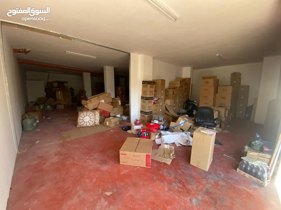 مخزن للإيجار مساحة 140 متر