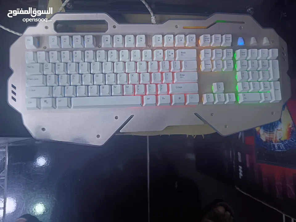 للبيع - جهاز PC GAMING AMD Ryzen 5 3500X احترافي بحالة ممتازة!