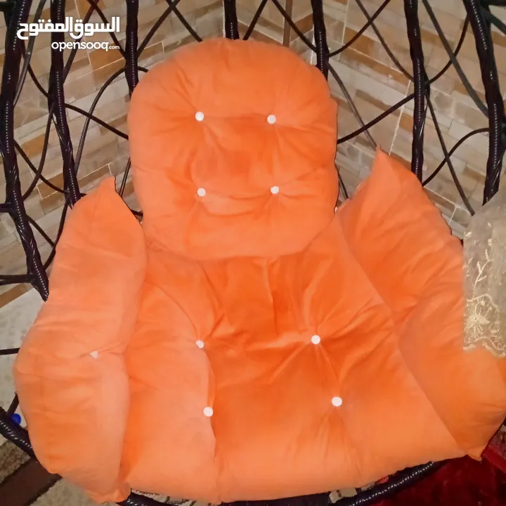 استمتع بأوقات الاسترخاء مع مرجيحة عش البلبل: التصميم العصري والراحة المطلقة لجلساتك في الحديقة أو ال