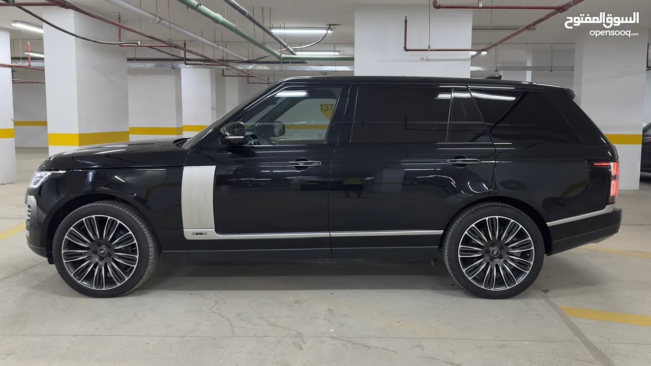 RANGE ROVER VOGUE AUTOBIOGRAPHY