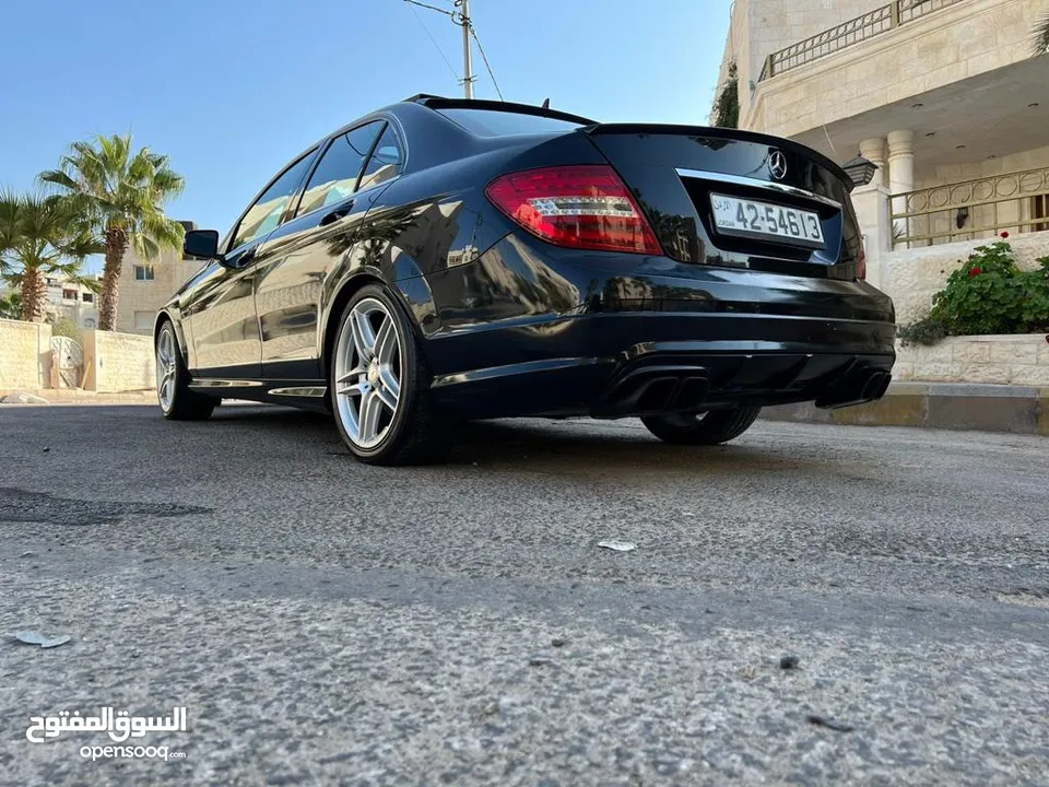 مرسيدس c250 موديل 2011