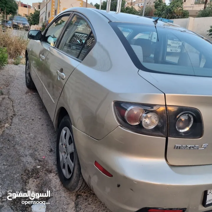 مازدا زووم 3  للبيع