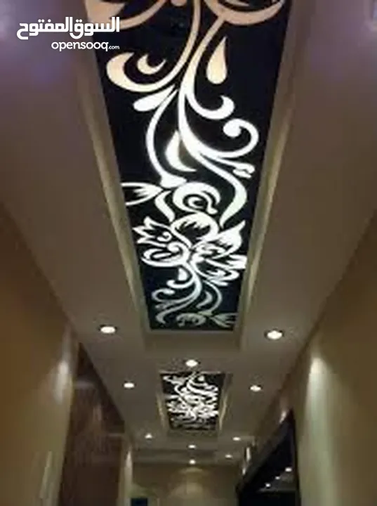 رولات بانر و فلكس مضاء تستخدم خلف الزخارف المضاءة من الخلف لدينا أحبار للطباعة و طابعات للقارمات