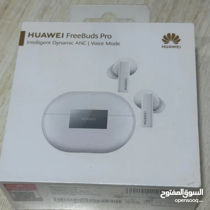 سماعات Huawei freebuds pro جديد لون ابيض اللي ببعتلي ع مسجات 25 ما ببيعها ب 25 لا اتغلب حالك