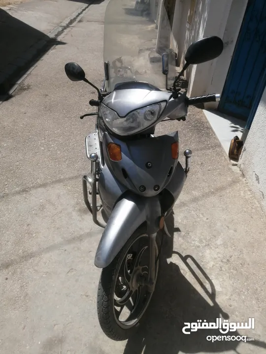 MTR JALING inisccott 107 للبيع 2023