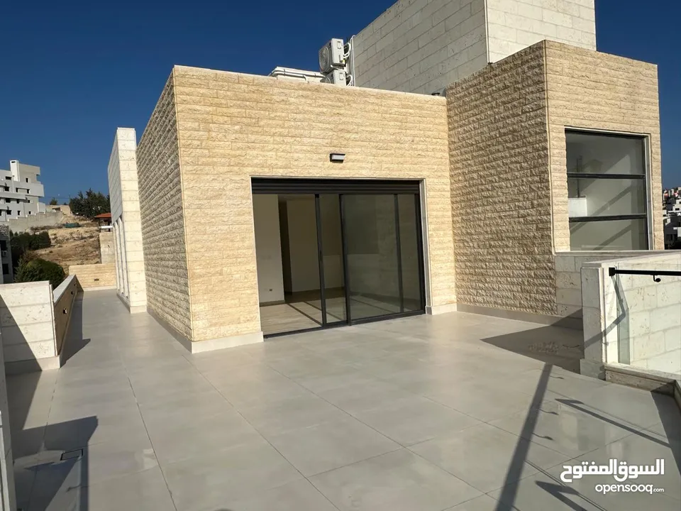 روف غير مفروش للبيع في دابوق ( Property ID : 40712 )