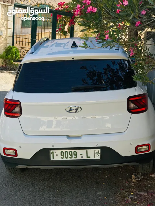 السيارة هونداي فينو 2021