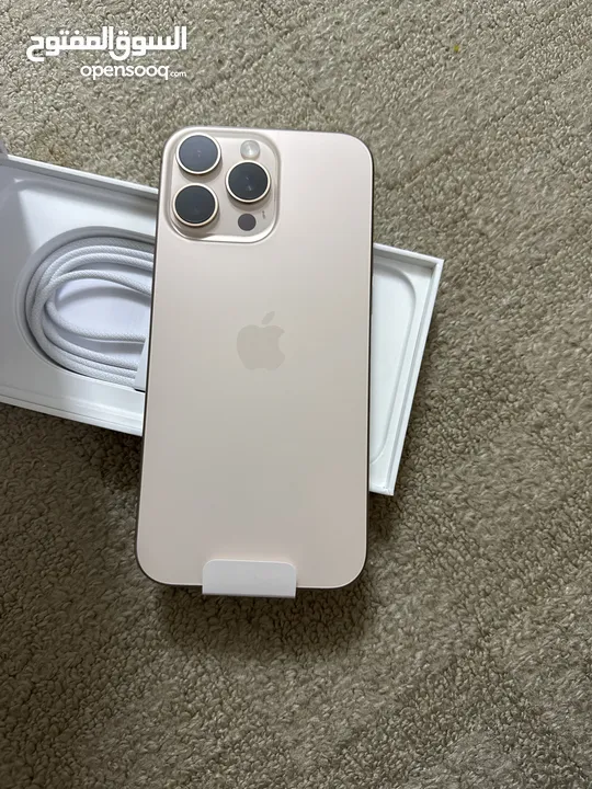 iPhone 16 Pro Max  آيفون 16 برو ماكس   تيتانيوم صحراوي  جديد  مقاومة الطرطشة والماء والغبار