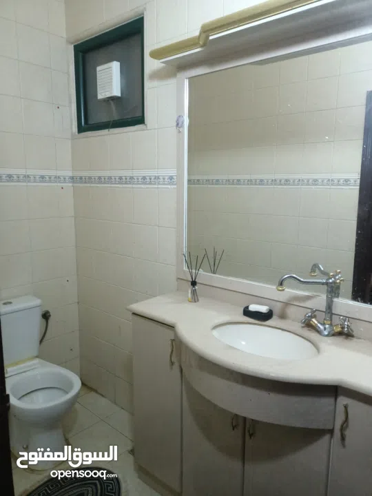 شقة مفروشة للإيجار