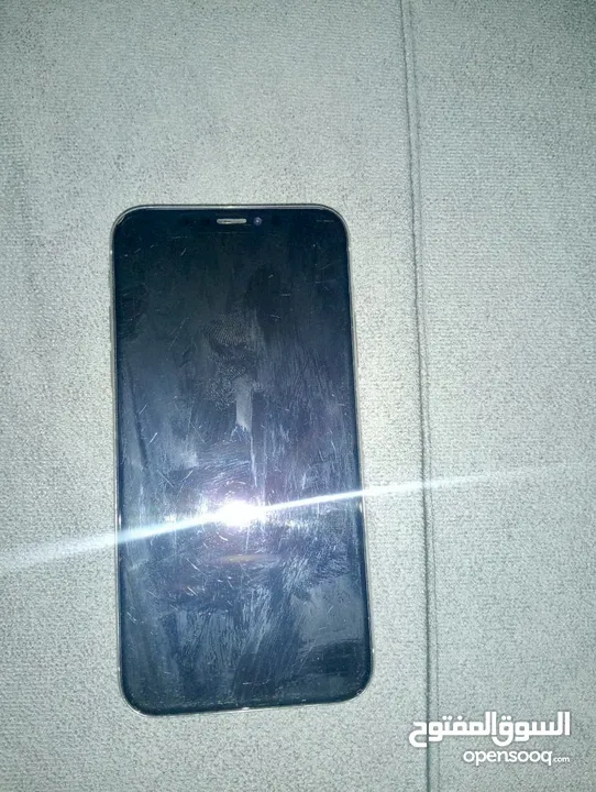 iPhone X ;;