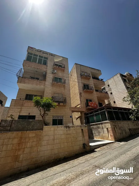 شقة مفروشة للإيجار في شارع الجامعه مقابل الكلية العربيه للتكنلوجيا - من المالك مباشرة