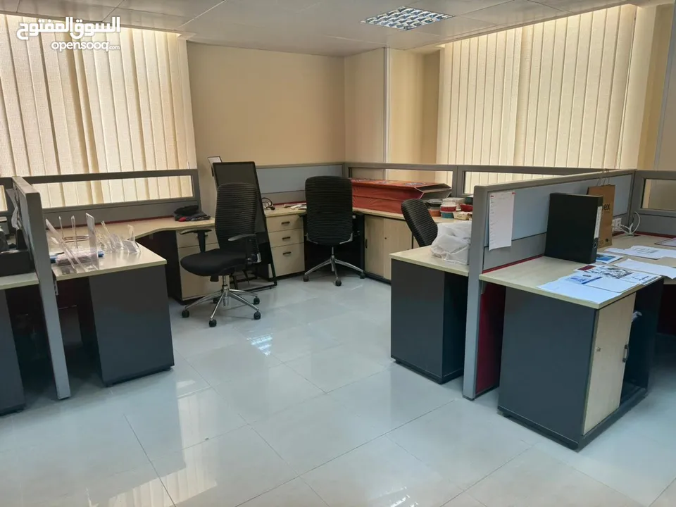 5.5 rials per sqm office for rent. Rent includes free electricty/water/parking.