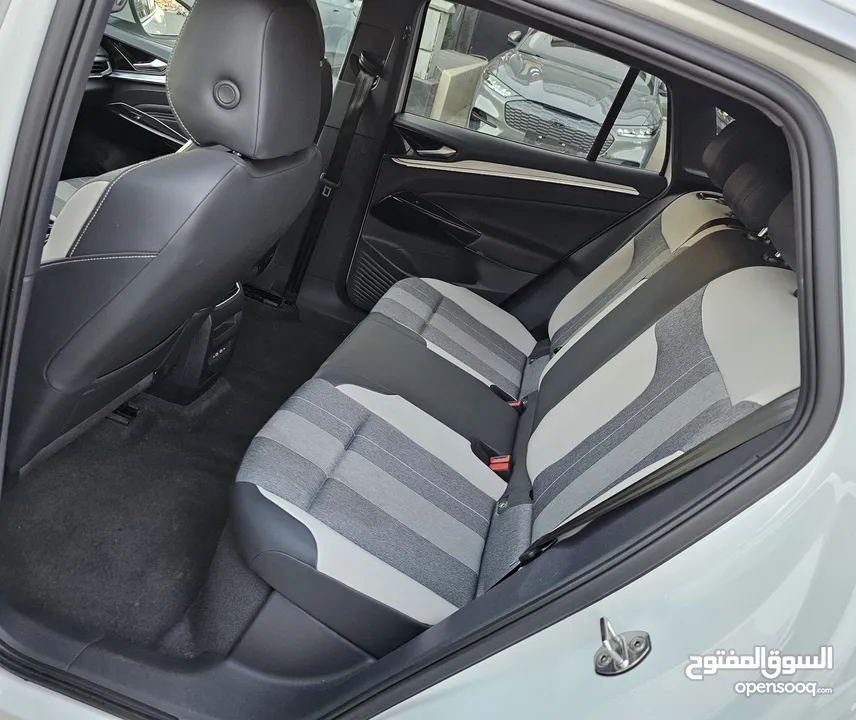 فولكس واجن Volkswagen ID.4 crozz pure pls 2021