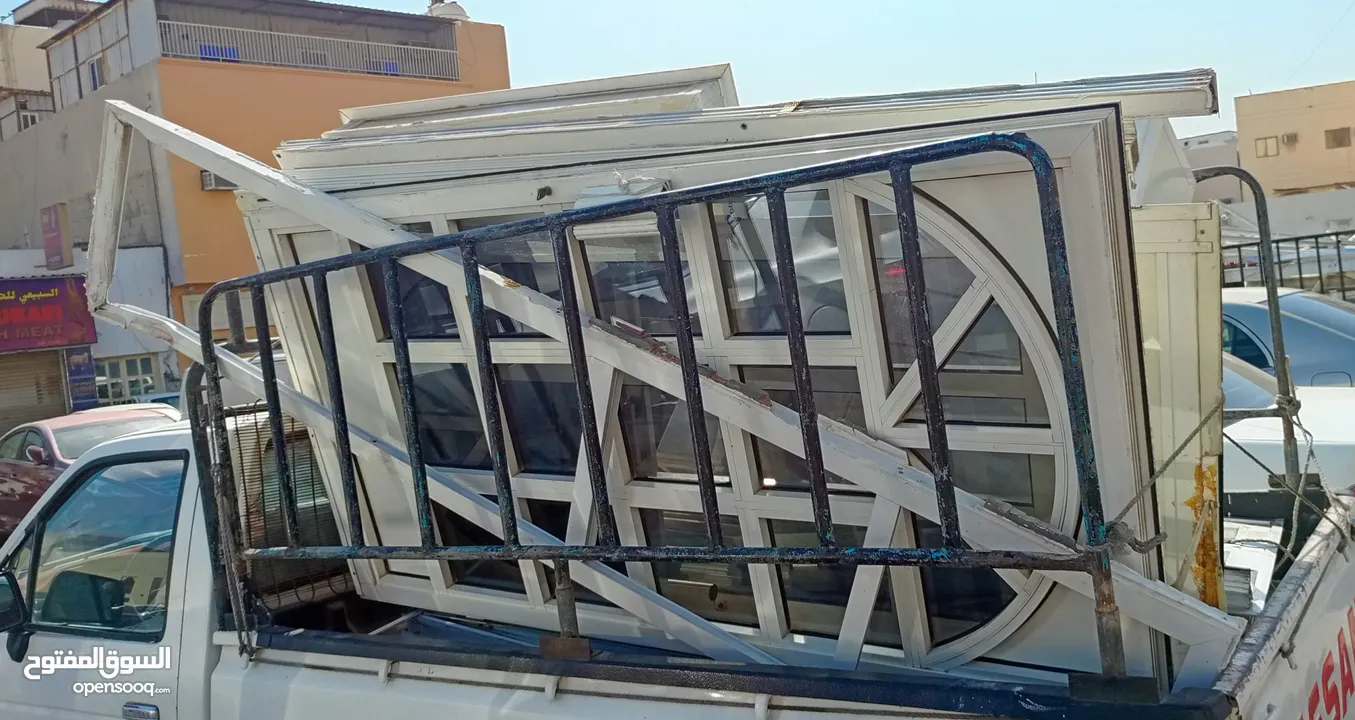 نحن نشتري جميع أنواع خردة الألومنيوم والنوافذ والأبواب الألومنيوم الفولاذية والنوافذ والأبواب والمكي