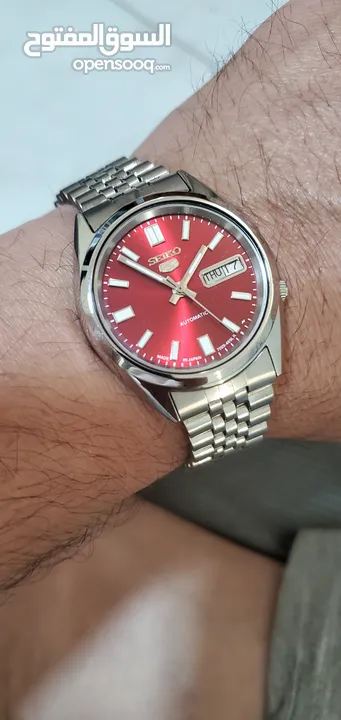 vintage Seiko 5 Automatic 7009 Red dial Japan made Mens Watch for Men