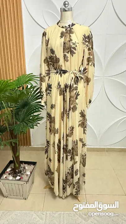 عرض على فساتين الصيف ب70شيكل