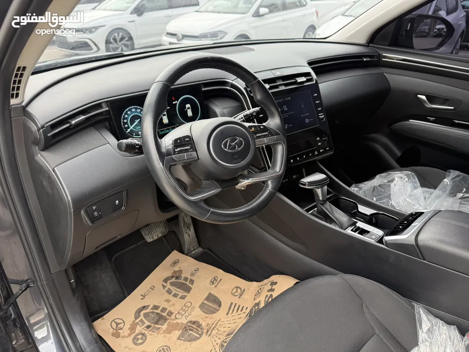 هونداي توسان ترخيص 2021 محرك 1600 بنزين+بطاريه مساعده دفع 4*2 جير أوتوماتيك 180 حصان