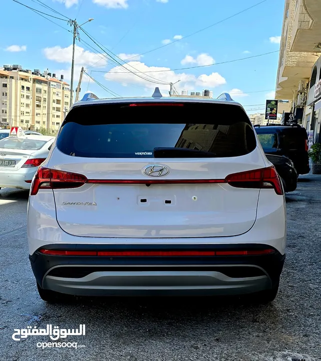 الأكثر طلبا في السوق سنتافية هايبريد