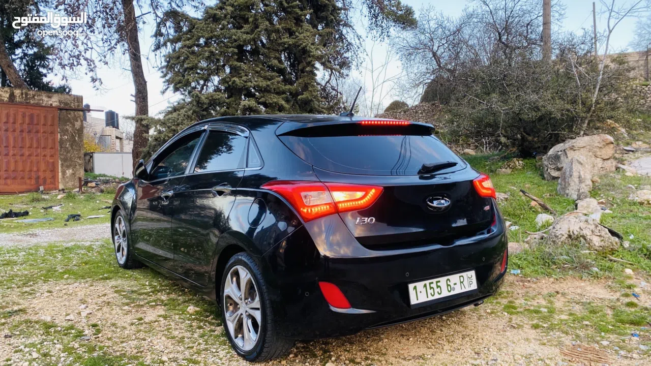 هونداي i30 فل اوتماتك 2013 فل اضافات السيارة نخب نخب الله يبارك لصاحب النصيب..